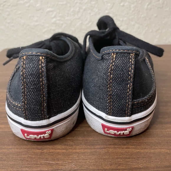 Levi’s Blue Denim Shoes Women’s Size 6.5 - Picture 2 of 5